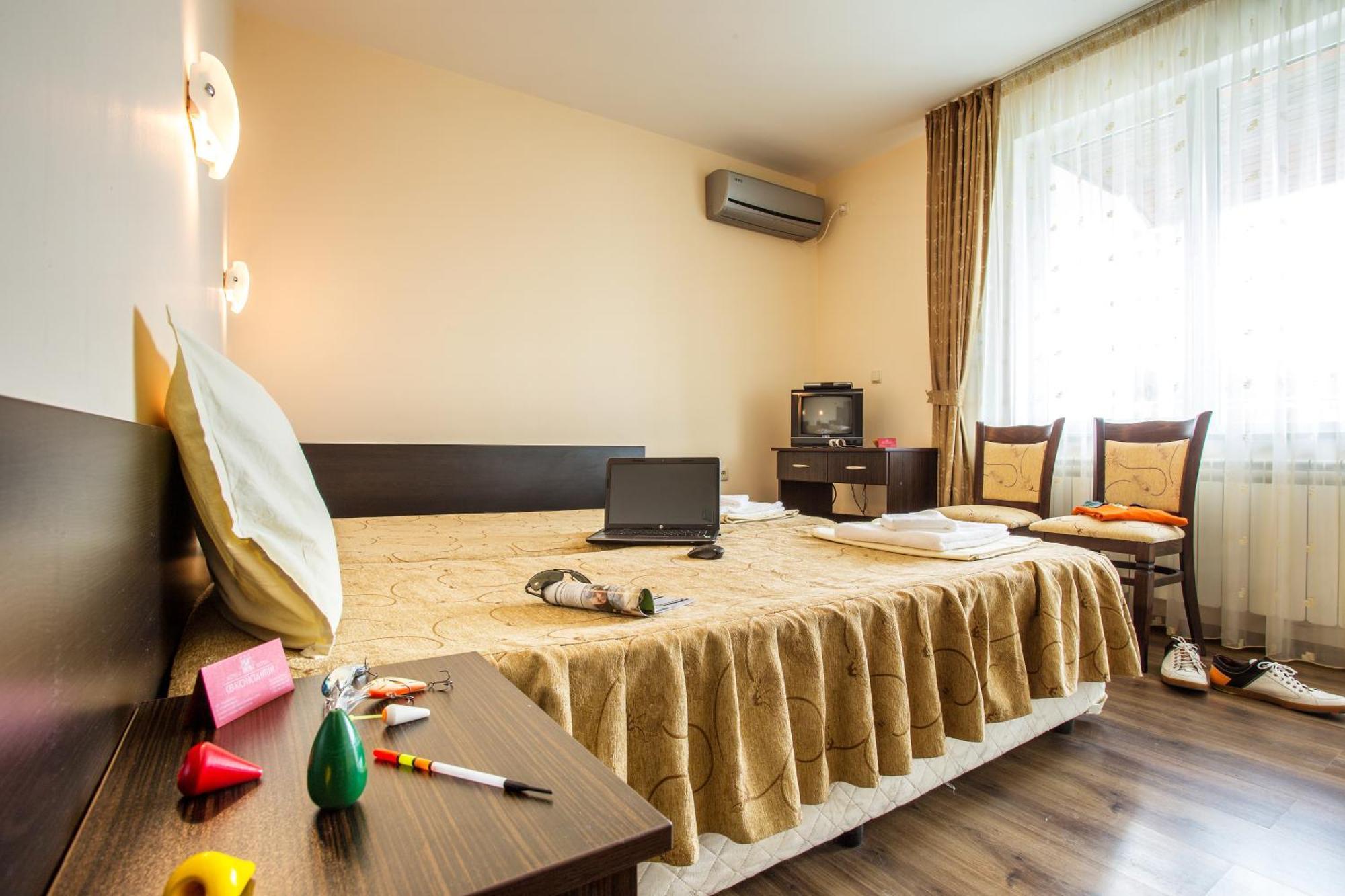 Family Hotel Saint Konstantin Glavatartsi Phòng bức ảnh